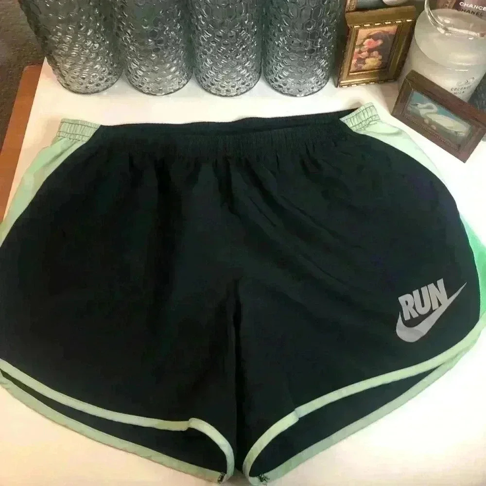 Nike black and green dri fit lined running shorts sz M